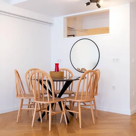 Mayer Sisli - Luxury 3br Apartmán *