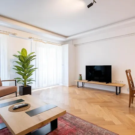 Apartmán Mayer Sisli - Luxury 3br *