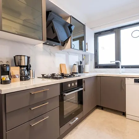 Mayer Sisli - Luxury 3br
