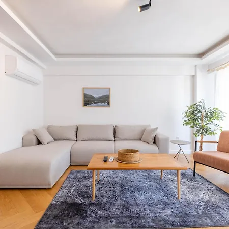 Mayer Sisli - Luxury 3br Apartment *