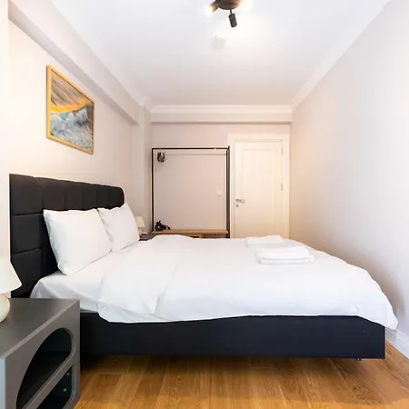 Mayer Sisli - Luxury 3br