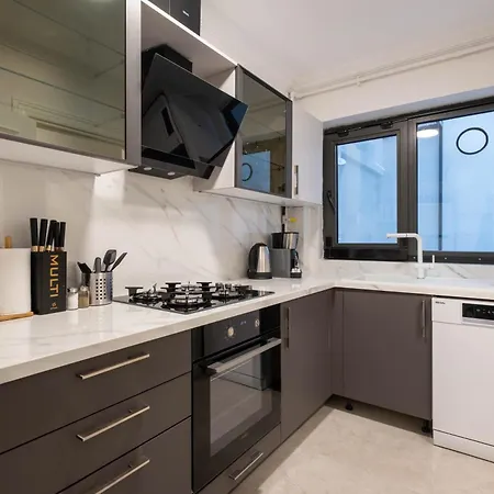 Mayer Sisli - Luxury 3br Stambuł